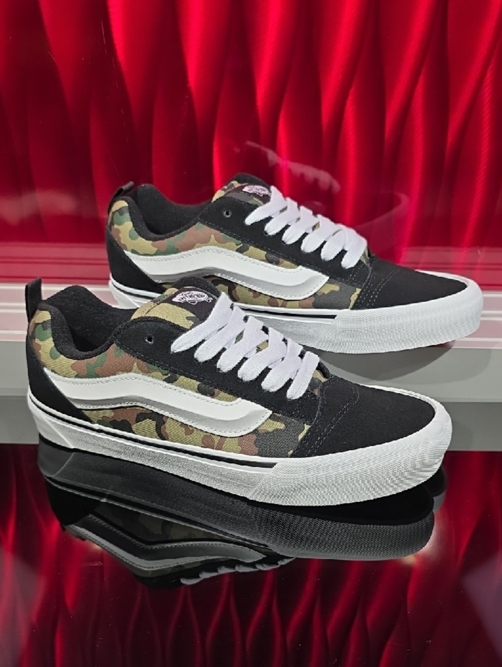 Vans Knu Skool Camo Black Green Size 9M / 10.5W